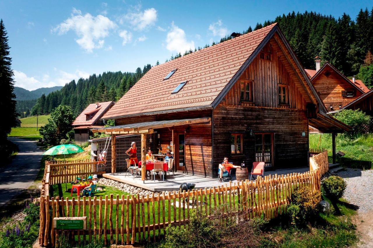 Naturpark Huette Mandl, Biobauernhof & Huettenurlaub سانكت لامبريشت المظهر الخارجي الصورة